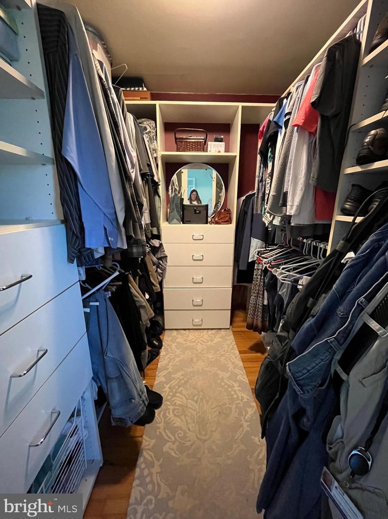 605 Parry Blvd, Riverton NJ  08077-3940 exterior