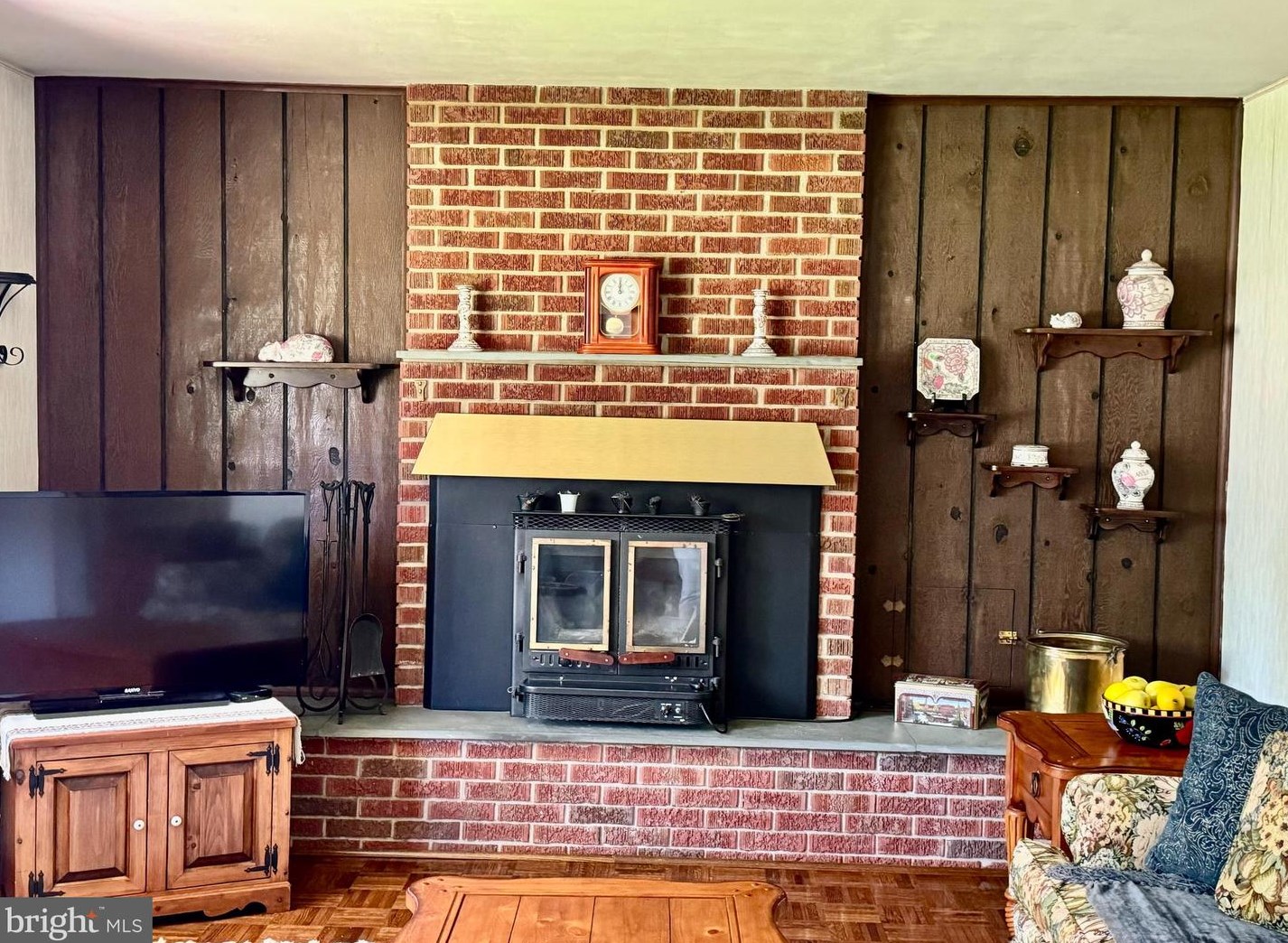 3 Kennedy Dr, Cookstown NJ 08511-1119 exterior