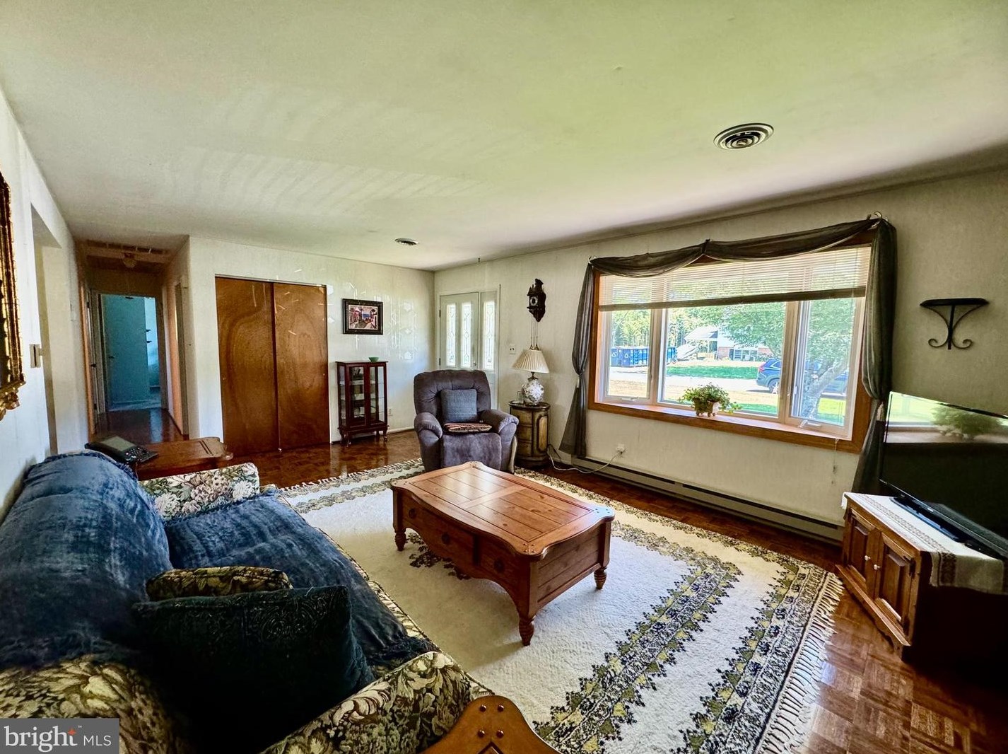 3 Kennedy Dr, Cookstown NJ 08511-1119 exterior