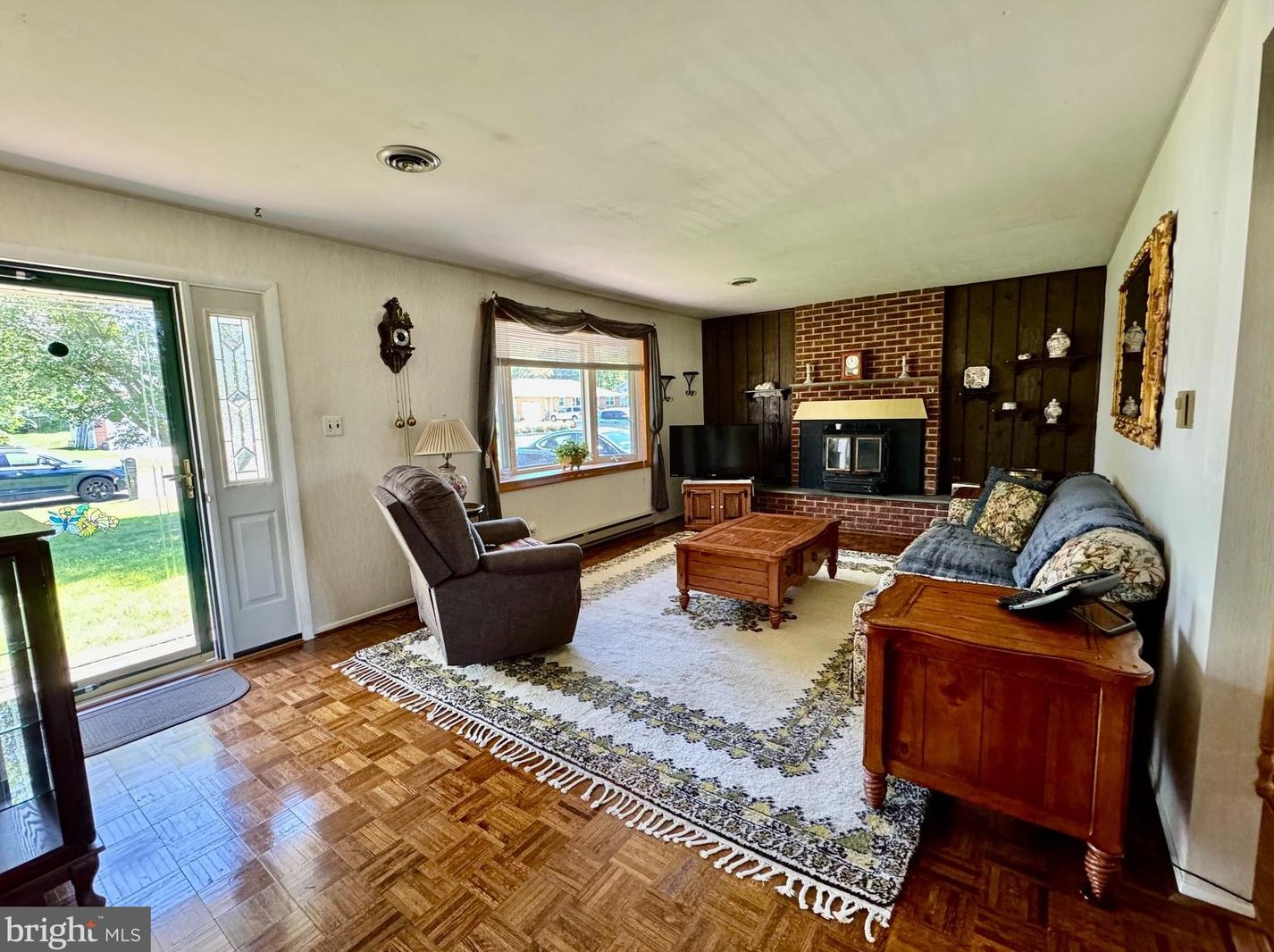 3 Kennedy Dr, Cookstown NJ 08511-1119 exterior