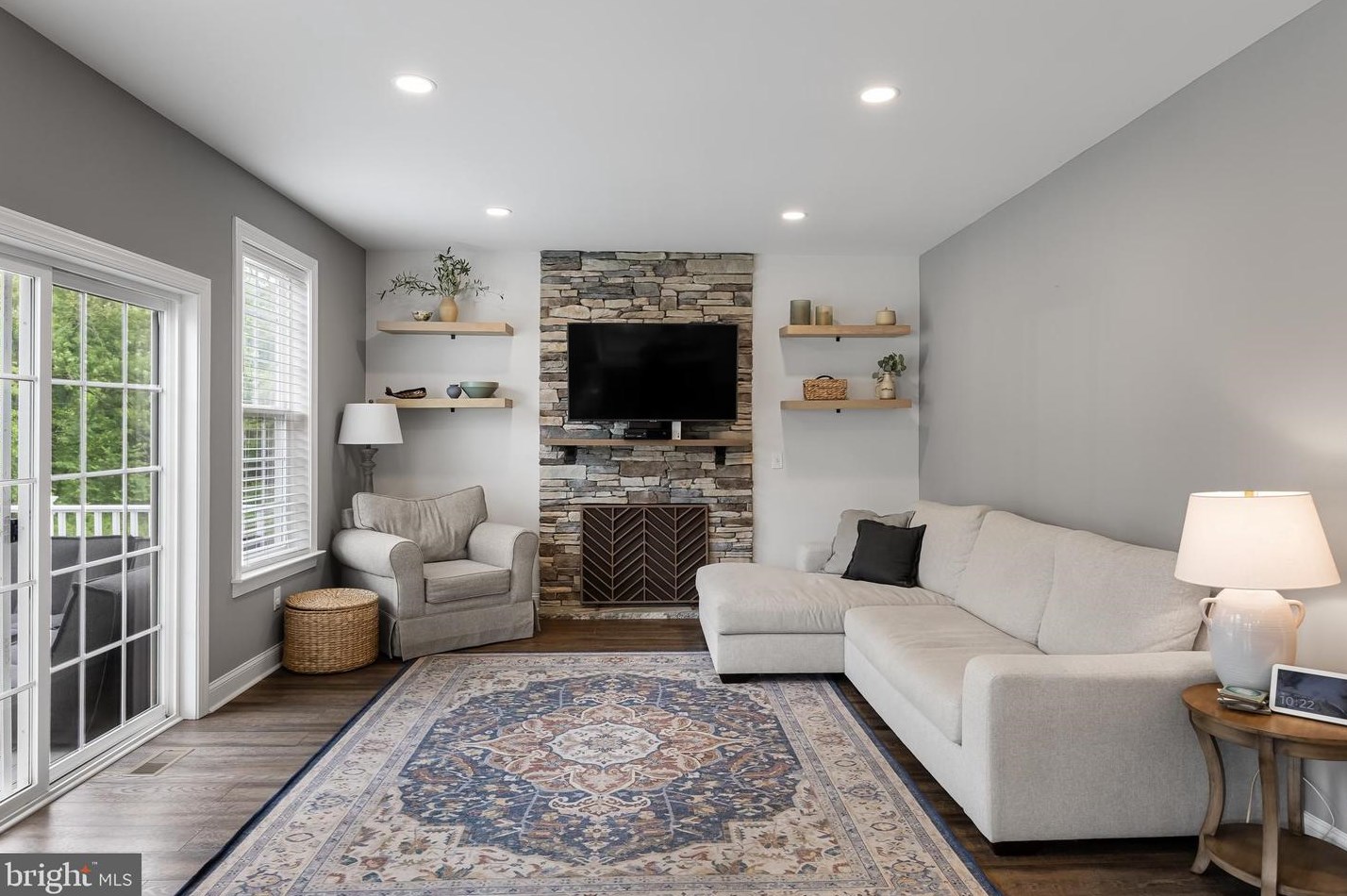 276 Old Marlton Pike, Medford NJ  08055-8749 exterior