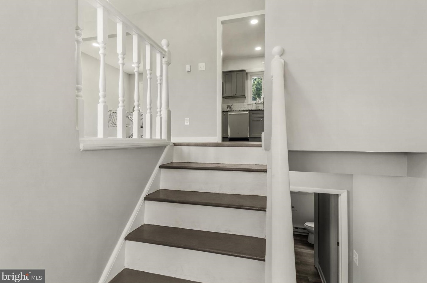 15 Hockamick Rd, Cookstown NJ 08511-1007 exterior