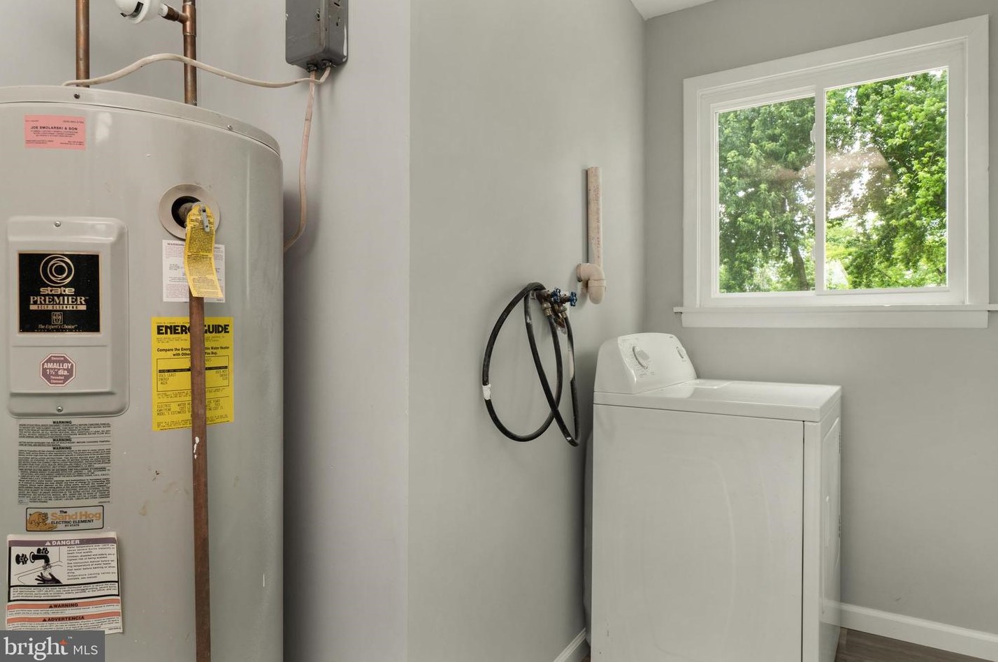 15 Hockamick Rd, Cookstown NJ 08511-1007 exterior