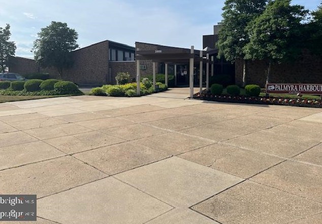 1010 Harbour Dr, Palmyra NJ  08065-1202 exterior