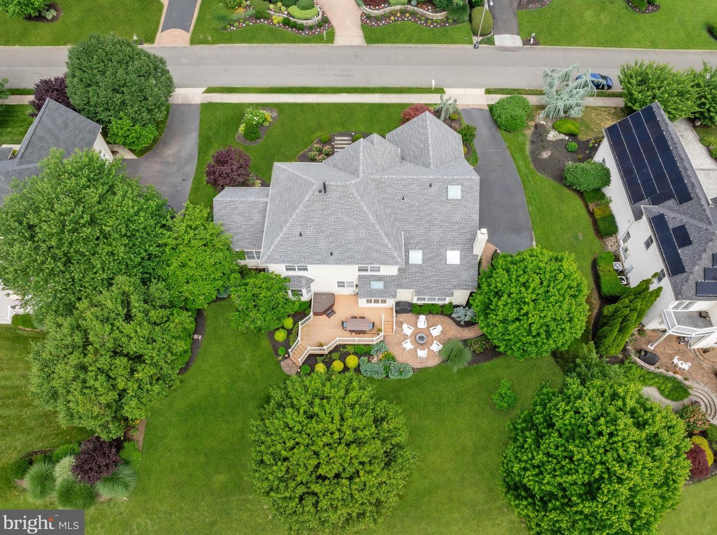 117 Country Club Dr, Moorestown NJ  08057-3975 exterior