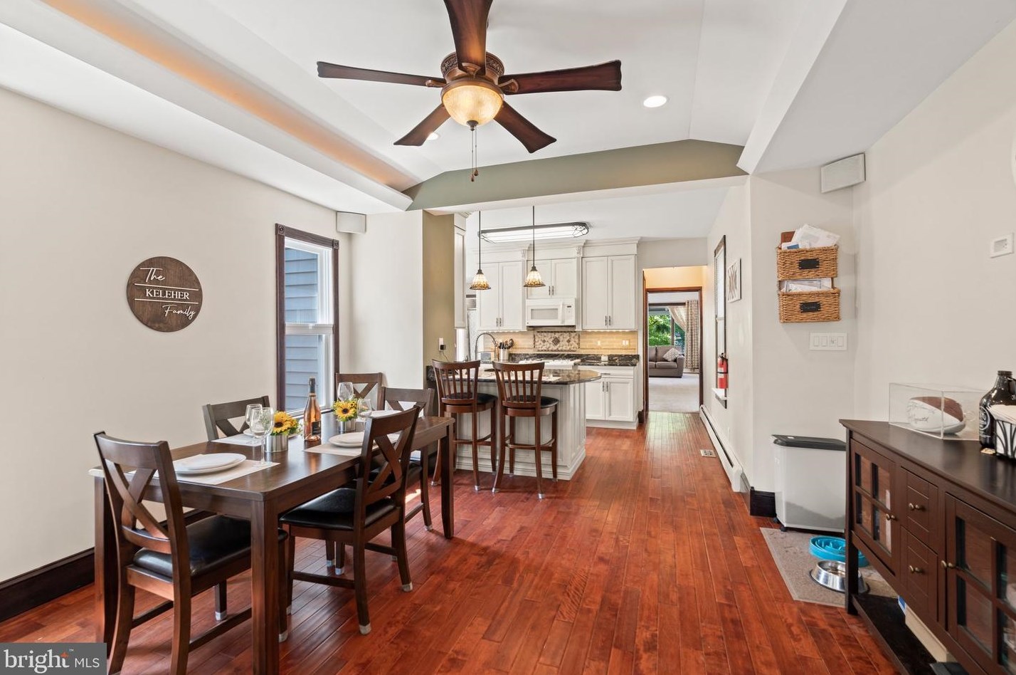 24 Central Ave, Moorestown NJ  08057-2415 exterior