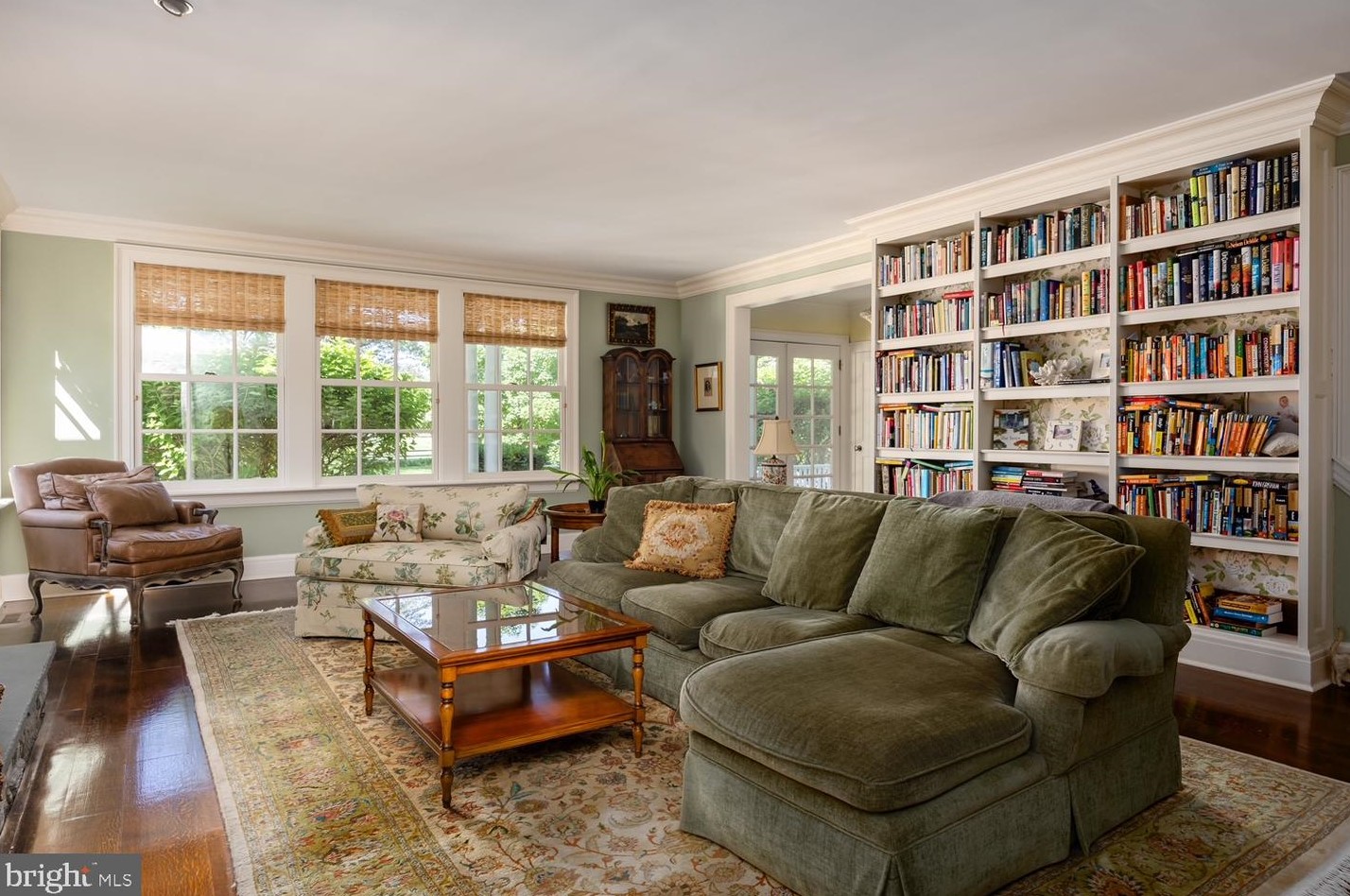 840 Golfview Rd, Moorestown NJ 08057-2024 exterior