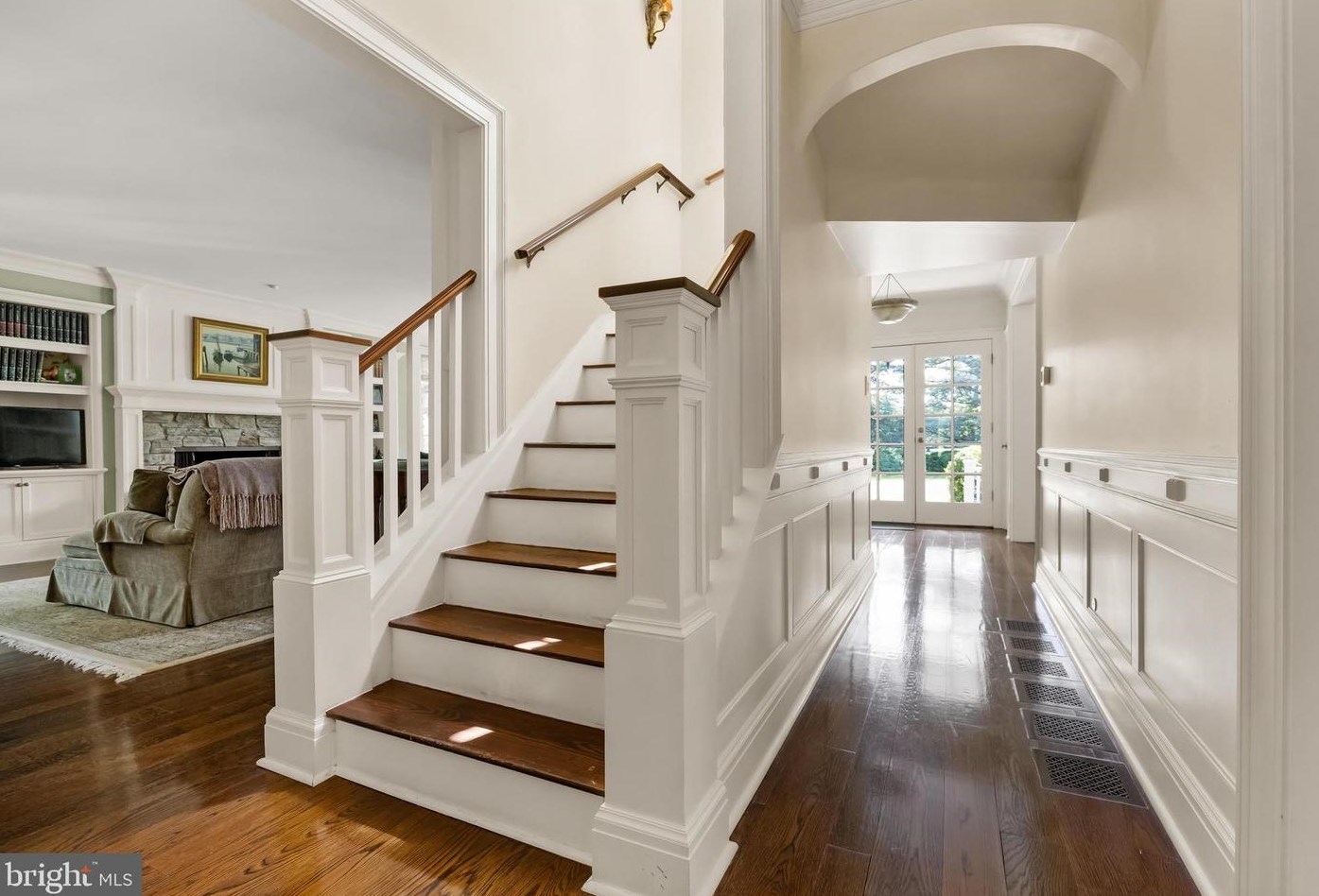 840 Golfview Rd, Moorestown NJ 08057-2024 exterior