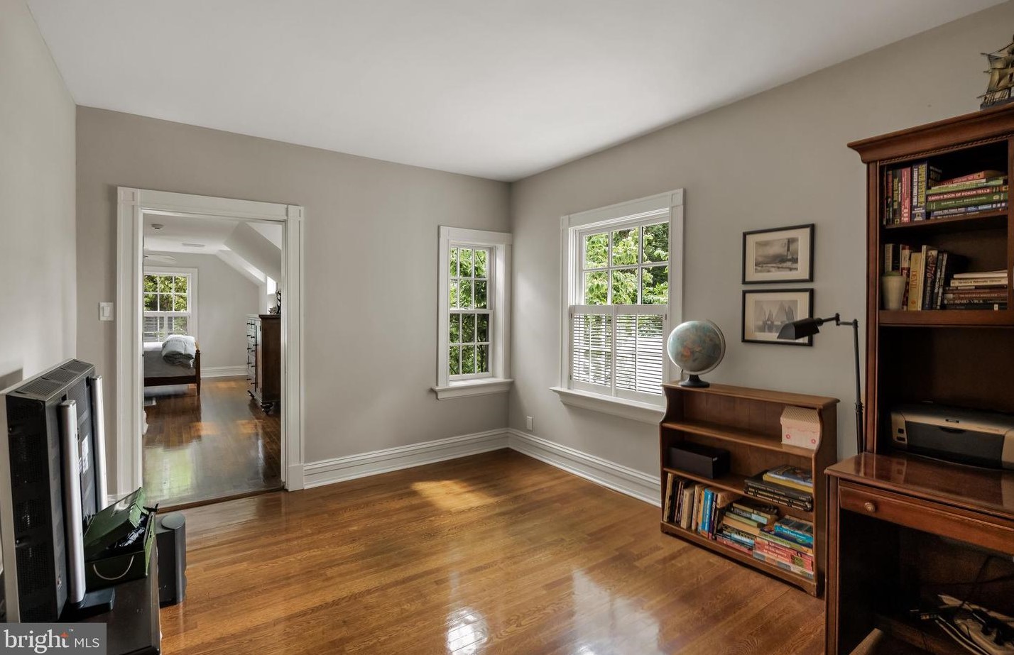 840 Golfview Rd, Moorestown NJ 08057-2024 exterior