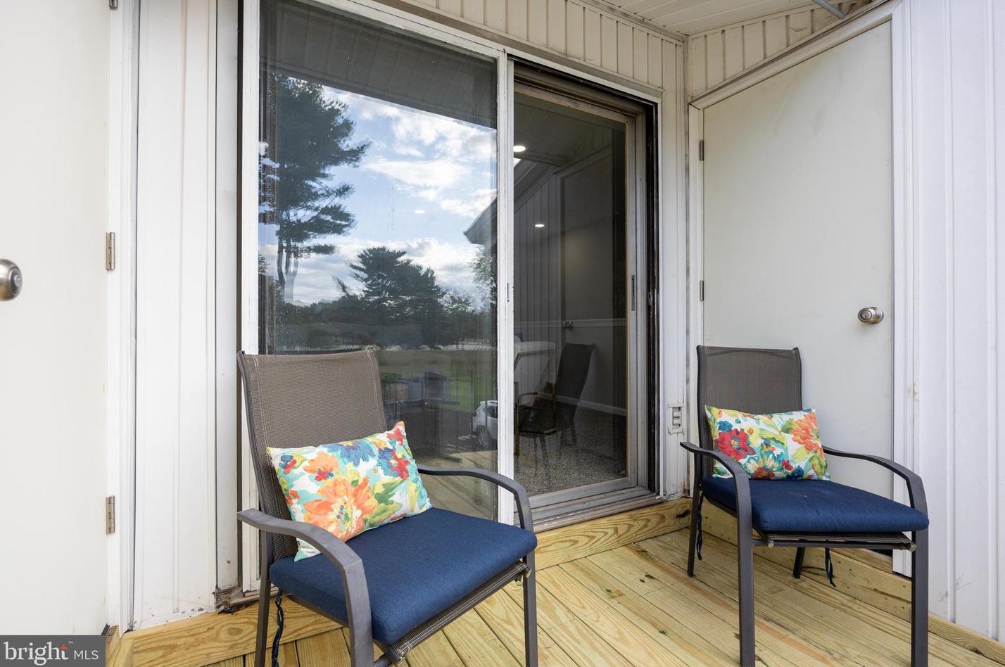 275 Green St, Beverly NJ  08010-1700 exterior