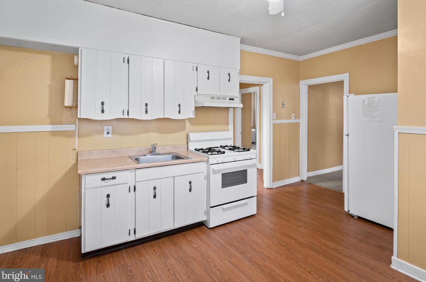 739 Cinnaminson Ave, Palmyra NJ 08065-1820 exterior