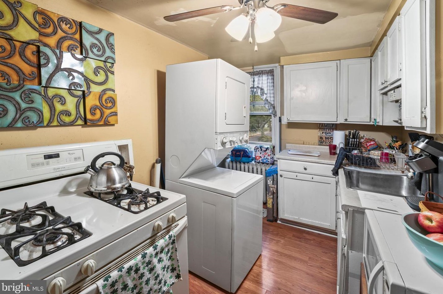 739 Cinnaminson Ave, Palmyra NJ 08065-1820 exterior