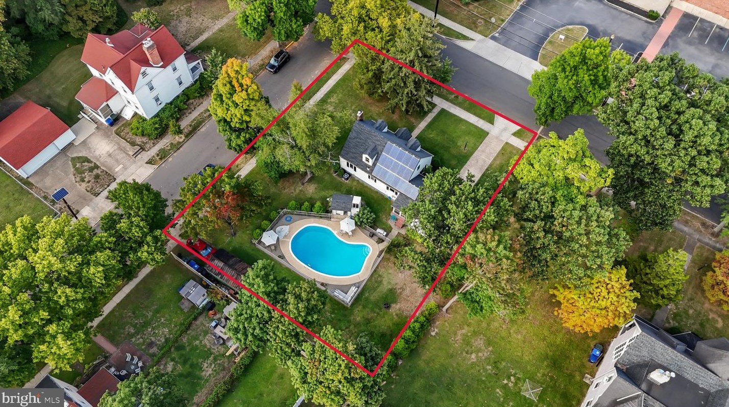 500 Fulton St, Riverton NJ 08077-1151 exterior