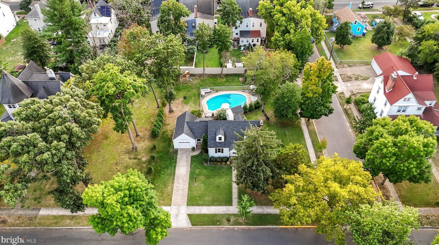 500 Fulton St, Riverton NJ 08077-1151 exterior