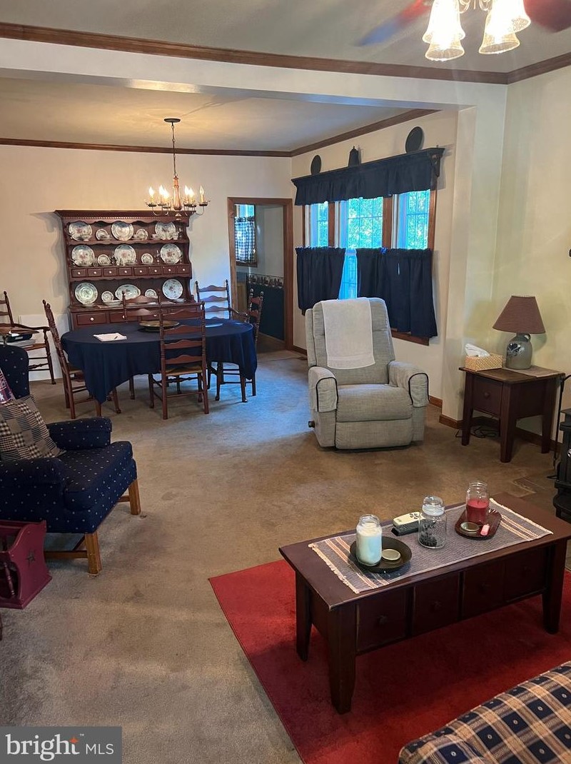 608 Lincoln Ave, Palmyra NJ 08065-2007 exterior