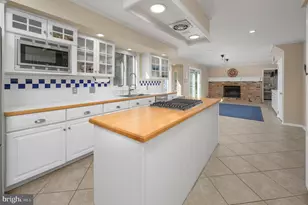 16 Sawmill Rd, Medford, NJ 08055 - Photo 9