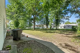 90 Torrington Ln, Willingboro, NJ 08046 - Photo 35