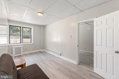 245 Warren Street, Beverly, NJ 08010 - Photo 17