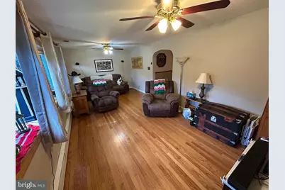 1046 Woodlane Road, Mount Holly, NJ 08060 - Photo 5