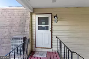 33 Florence Tollgate Pl, Burlington, NJ 08016 - Photo 5