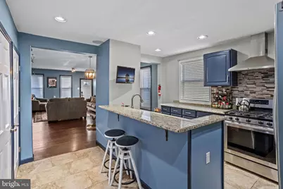 65 Pine Street, Mount Holly, NJ 08060 - Photo 9