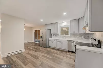 304 Otter Avenue, Browns Mills, NJ 08015 - Photo 9