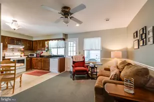 69 Buckingham Dr, Southampton, NJ 08088 - Photo 11