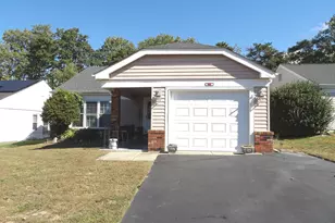69 Buckingham Dr, Southampton, NJ 08088 - Photo 1