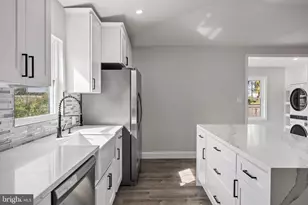 13 Baird Ave, Burlington, NJ 08016 - Photo 13