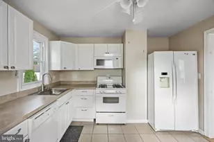 112 S Maple Ave, Maple Shade, NJ 08052 - Photo 9