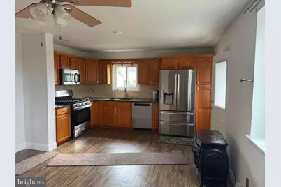 702 E Main Street, Maple Shade, NJ 08052 - Photo 9