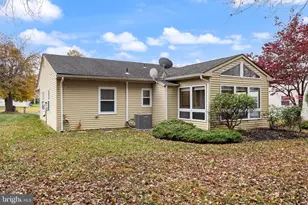 81 Sheffield Pl, Southampton, NJ 08088 - Photo 21