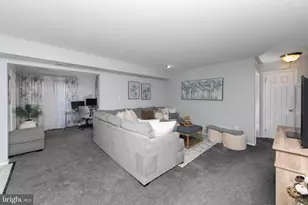 123 Birchfield Ct, Mount Laurel, NJ 08054 - Photo 3