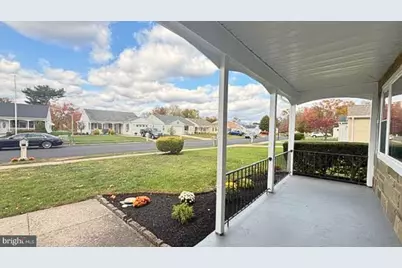 170 Dorchester Drive, Southampton, NJ 08088 - Photo 3