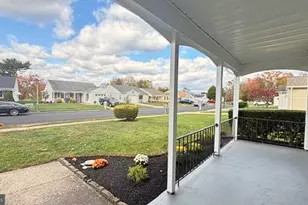 170 Dorchester Dr, Southampton, NJ 08088 - Photo 3