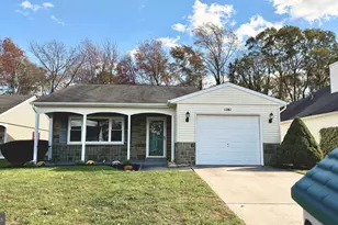 170 Dorchester Dr, Southampton, NJ 08088 - Photo 1