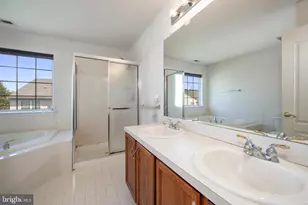 342 Huntington Dr, Delran, NJ 08075 - Photo 25