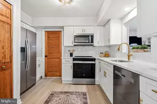 169 Thornwood Dr, Marlton, NJ 08053 - Photo 9