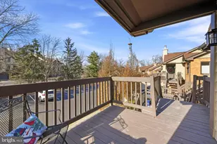 706 Augusta Cir, Mount Laurel, NJ 08054 - Photo 5