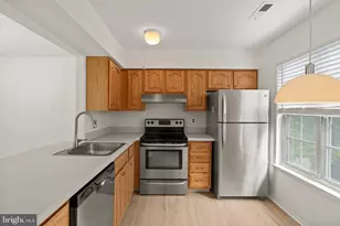 330 Delancey Pl, Mount Laurel, NJ 08054 - Photo 9