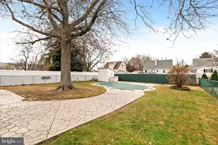 5 Baird Ave, Burlington, NJ 08016 - Photo 19
