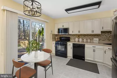 8 Kettlebrook Drive, Mount Laurel, NJ 08054 - Photo 13