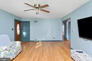 6 7th Ave, Florence, NJ 08554 - Photo 9