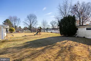 10 Laclede Dr, Burlington, NJ 08016 - Photo 25