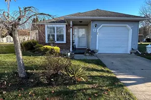 12 Taconia Ct, Mount Laurel, NJ 08054 - Photo 1