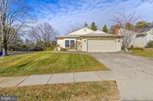 102 Carriage Hill Ct, Mansfield Township, NJ 08022 - Photo 29