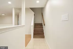 329 Gwynedd Ct, Mount Laurel, NJ 08054 - Photo 3