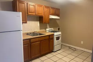 34 Washington St, Mount Holly, NJ 08060 - Photo 3