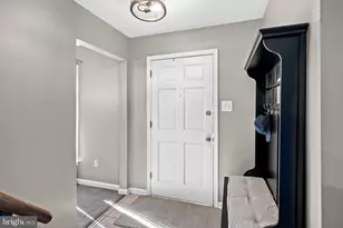 5 Friar Tuck Dr, Medford, NJ 08055 - Photo 5