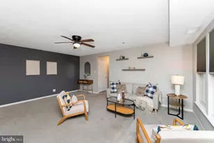 8 Inverness Cir, Marlton, NJ 08053 - Photo 3